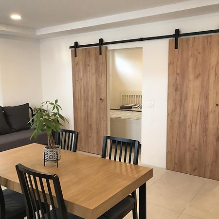 Bella Vista Apartment 2 Ізола Екстер'єр фото