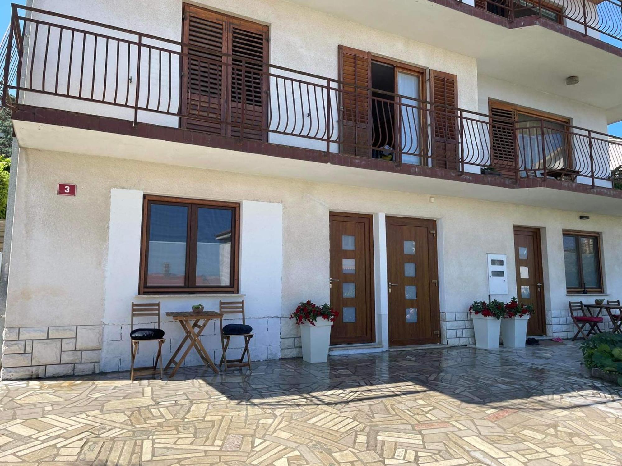 Bella Vista Apartment 2 Ізола Екстер'єр фото