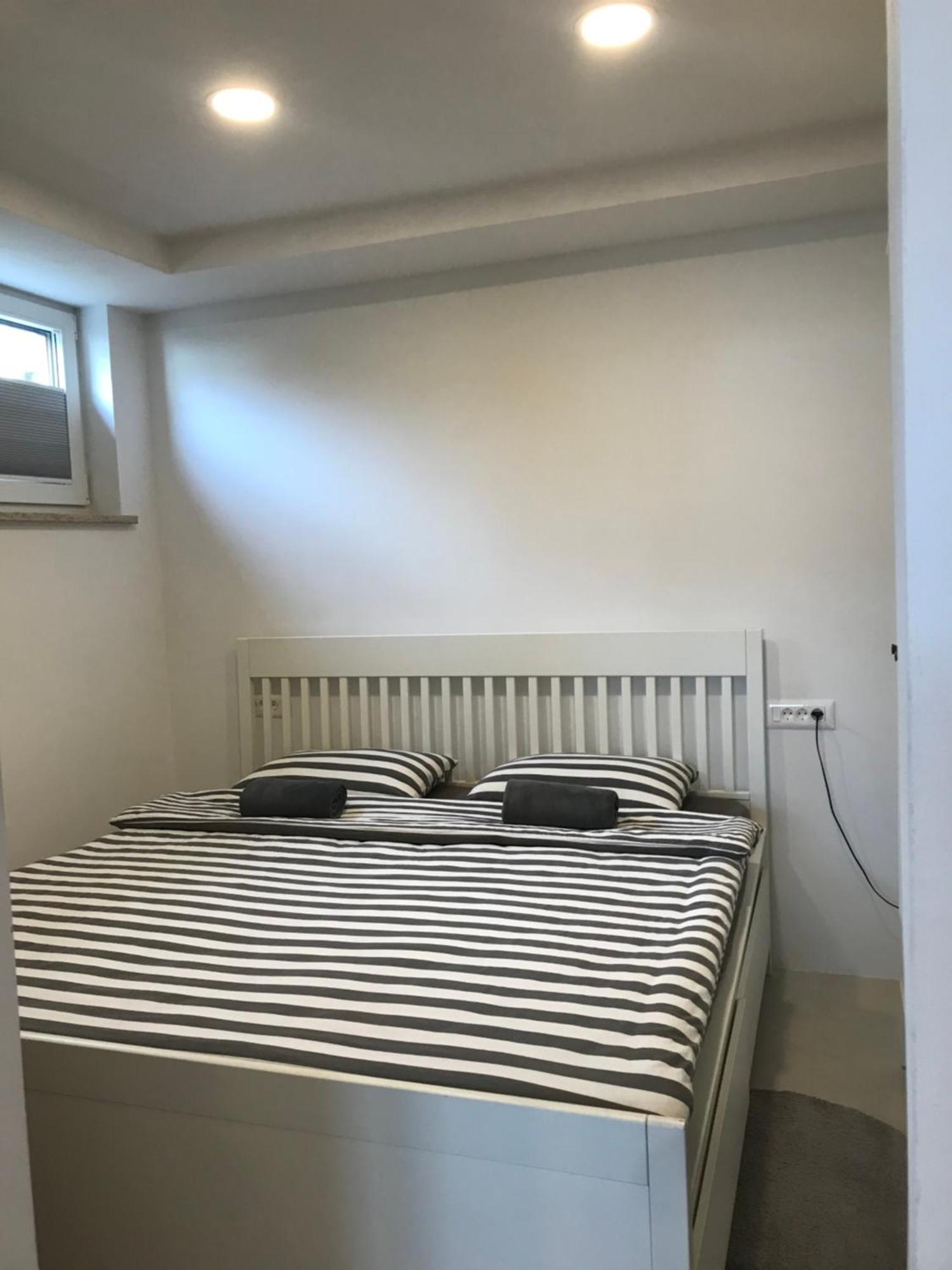 Bella Vista Apartment 2 Ізола Екстер'єр фото
